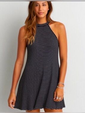 American Eagle Soft Sexy Striped Swing Dress Halter High Neck Black White Sz Med